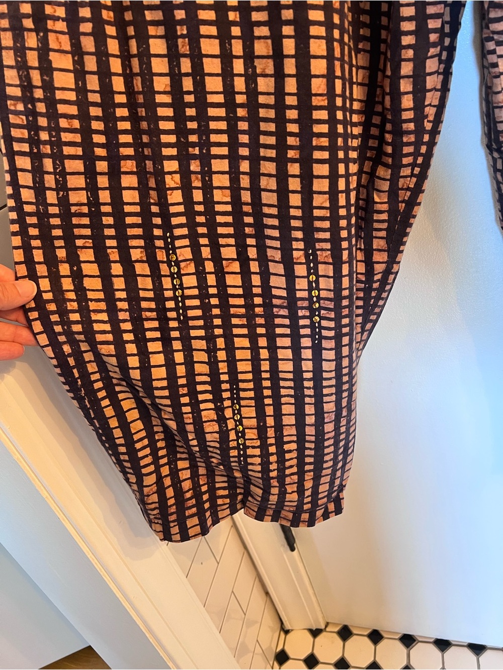 Patterned Barrel- Leg Pants in Navy & Dusty Pink, unique! - Picture 8 of 8